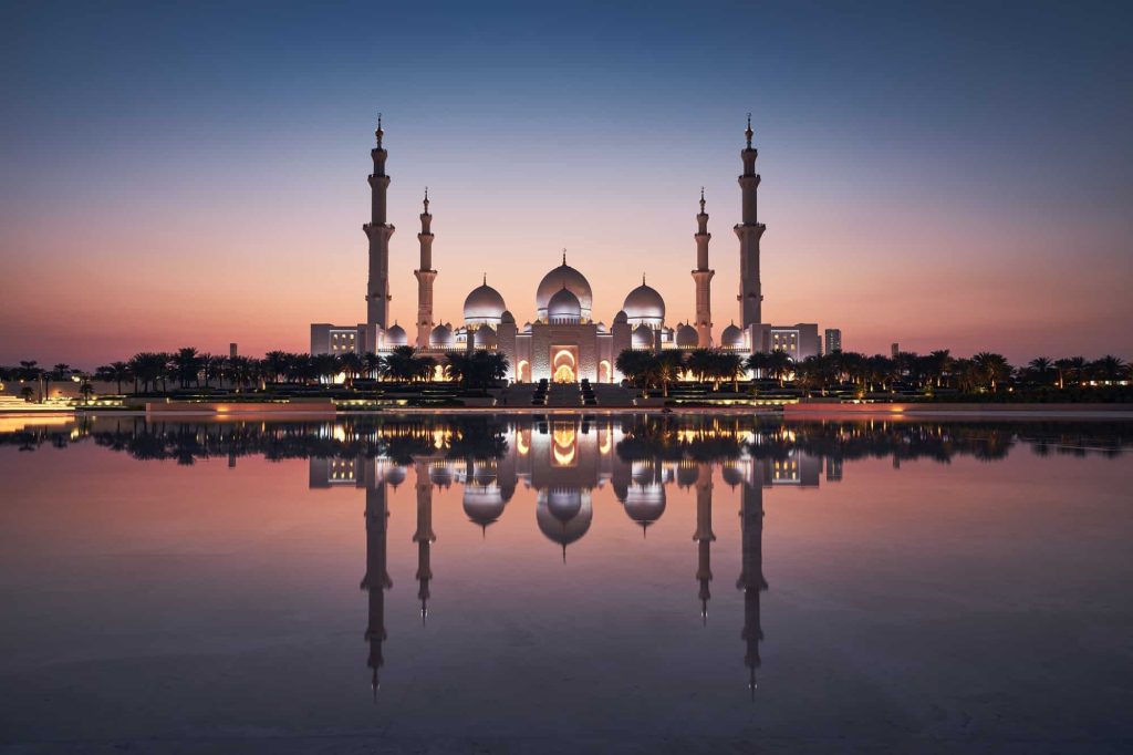 Abu Dhabi: A Glittering Oasis of Culture, Luxury, and Innovation